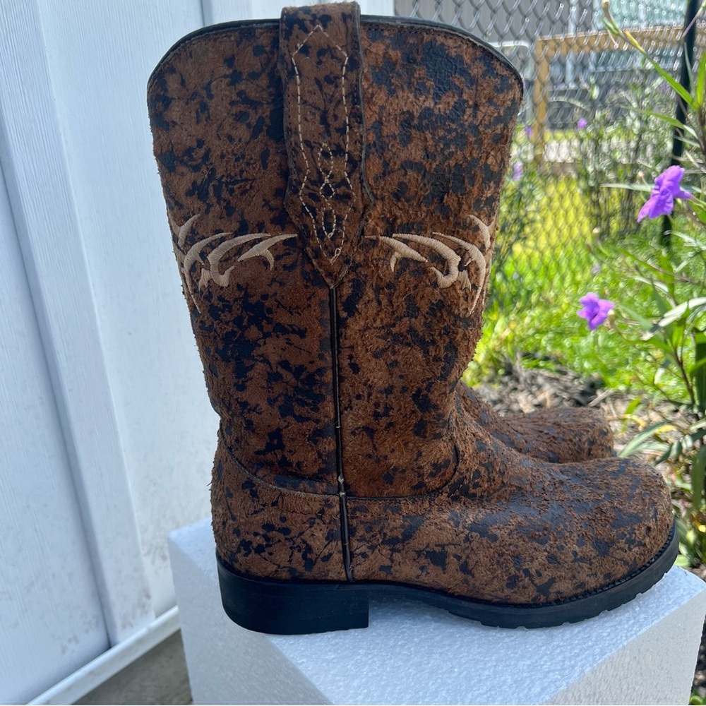 Authentic Justin Cowboy Boots
